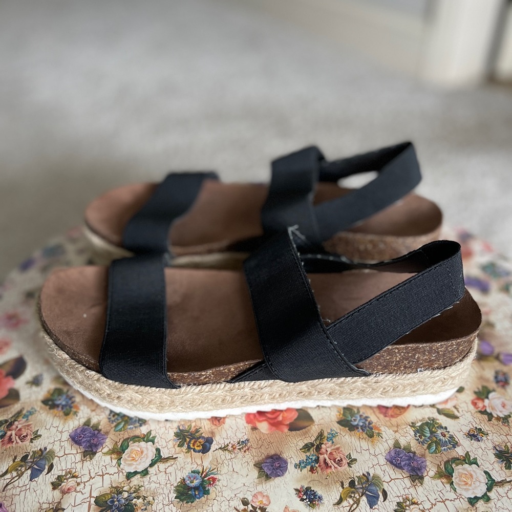 Madden Girl Sandals 8